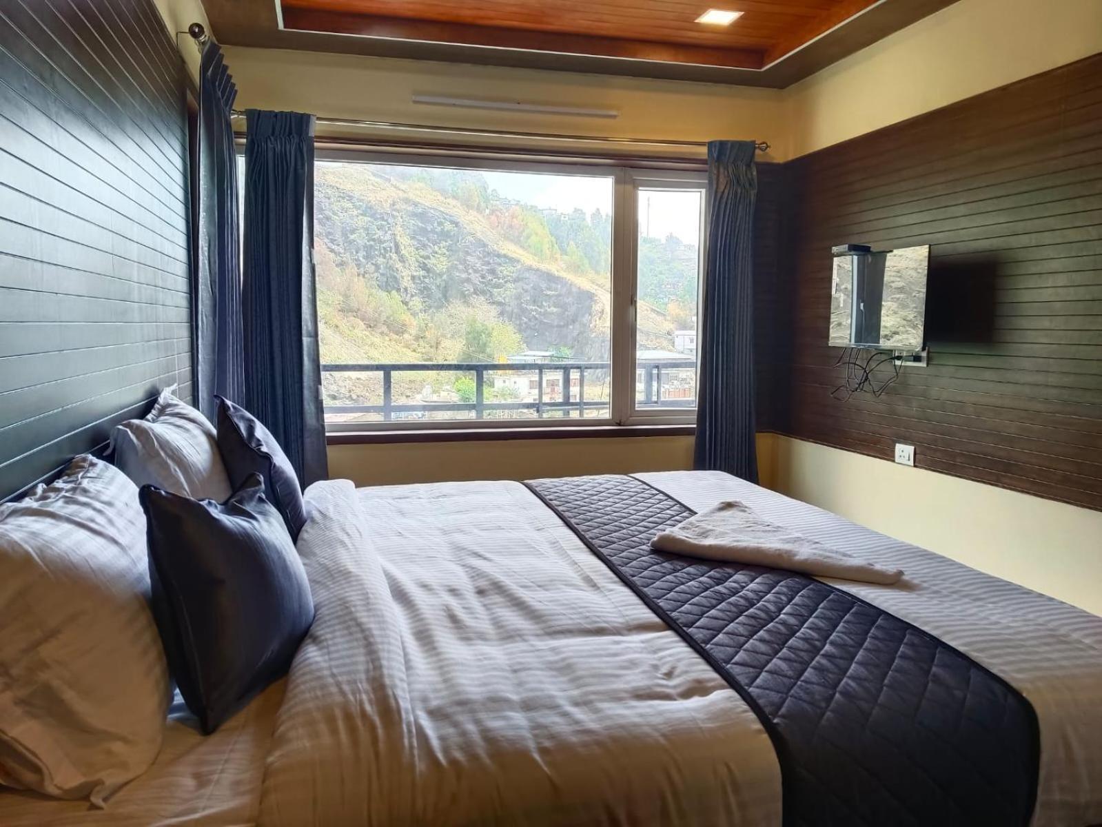 Misty Valley Inn โกไดกานัล ภายนอก รูปภาพ