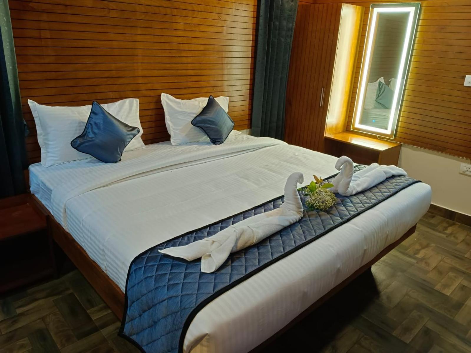 Misty Valley Inn โกไดกานัล ภายนอก รูปภาพ