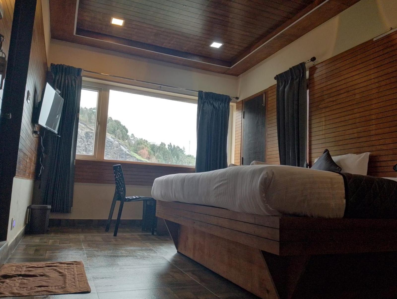 Misty Valley Inn โกไดกานัล ภายนอก รูปภาพ